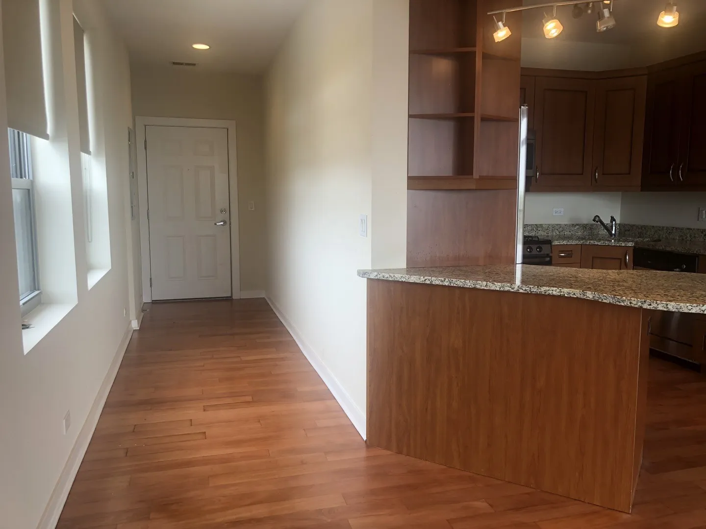 6957 N Greenview Ave, , 60626, USA 60626-unit#6C-Chicago-IL