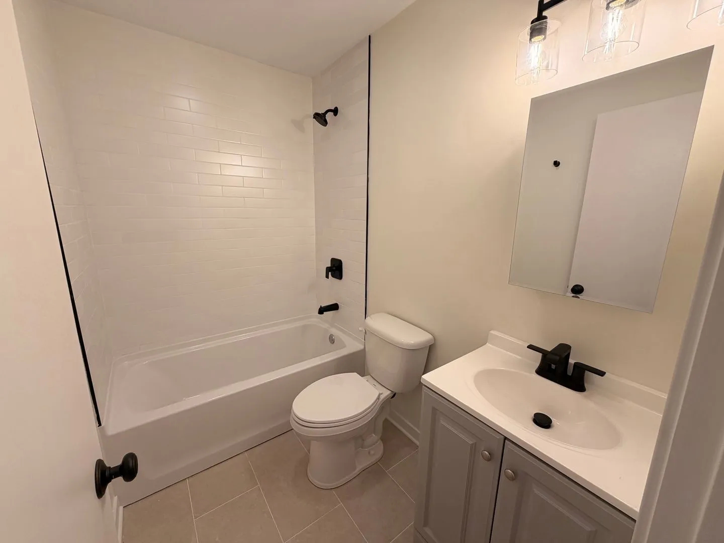 6236 N Bell Ave, ,  60659, USA 60659-unit#E-Chicago-IL