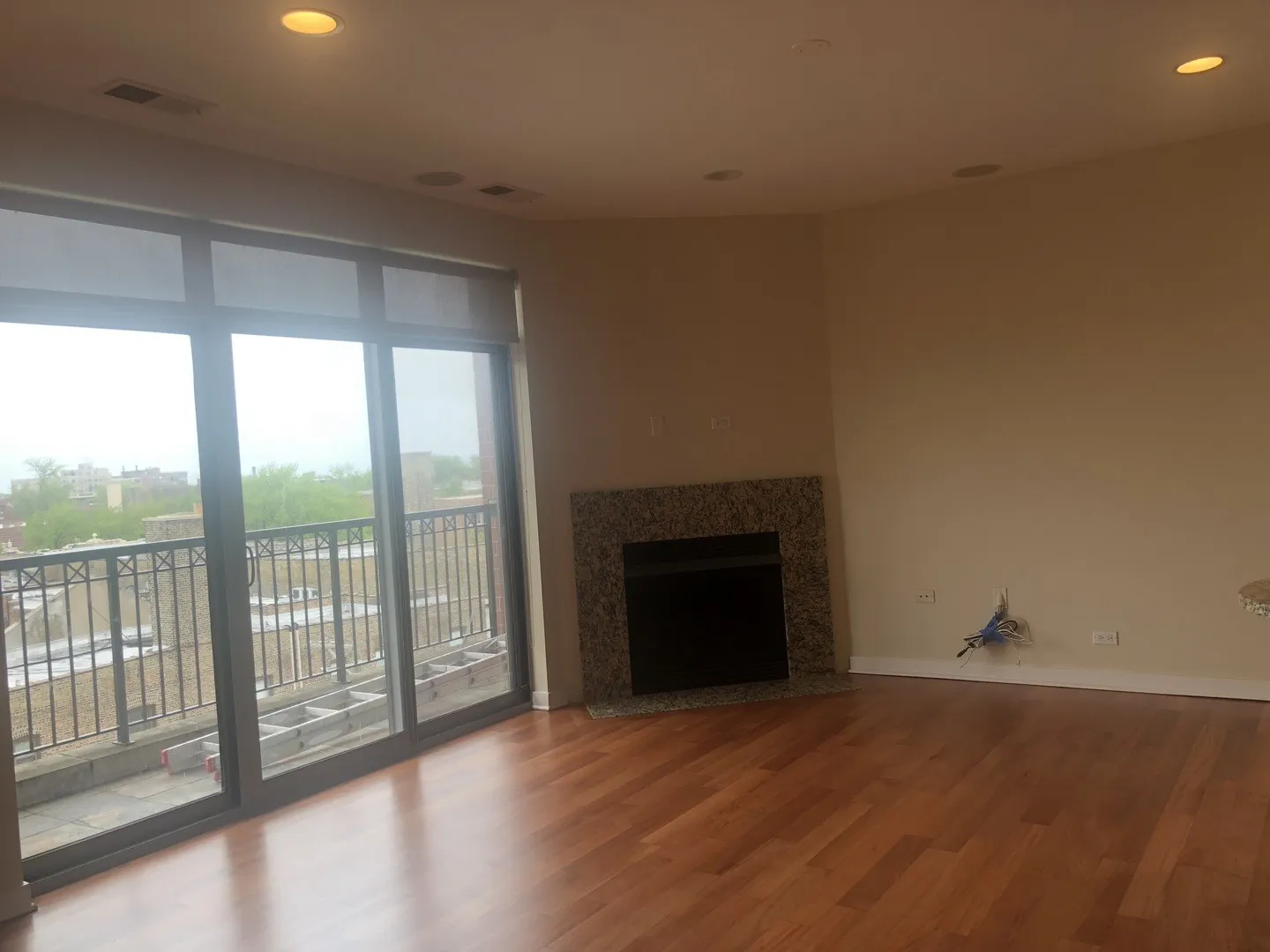 6957 N Greenview Ave, , 60626, USA 60626-unit#6A-Chicago-IL