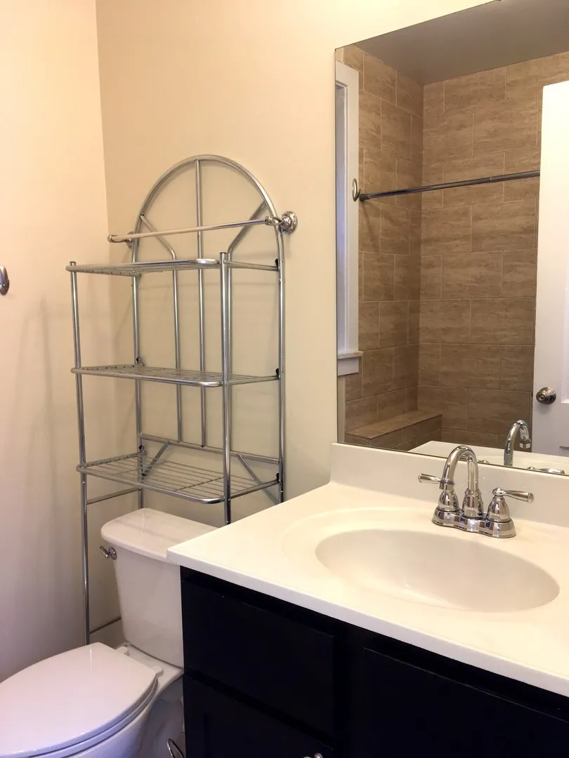 4132 N Pulaski Rd, ,  60641, USA 60641-unit#3N-Chicago-IL