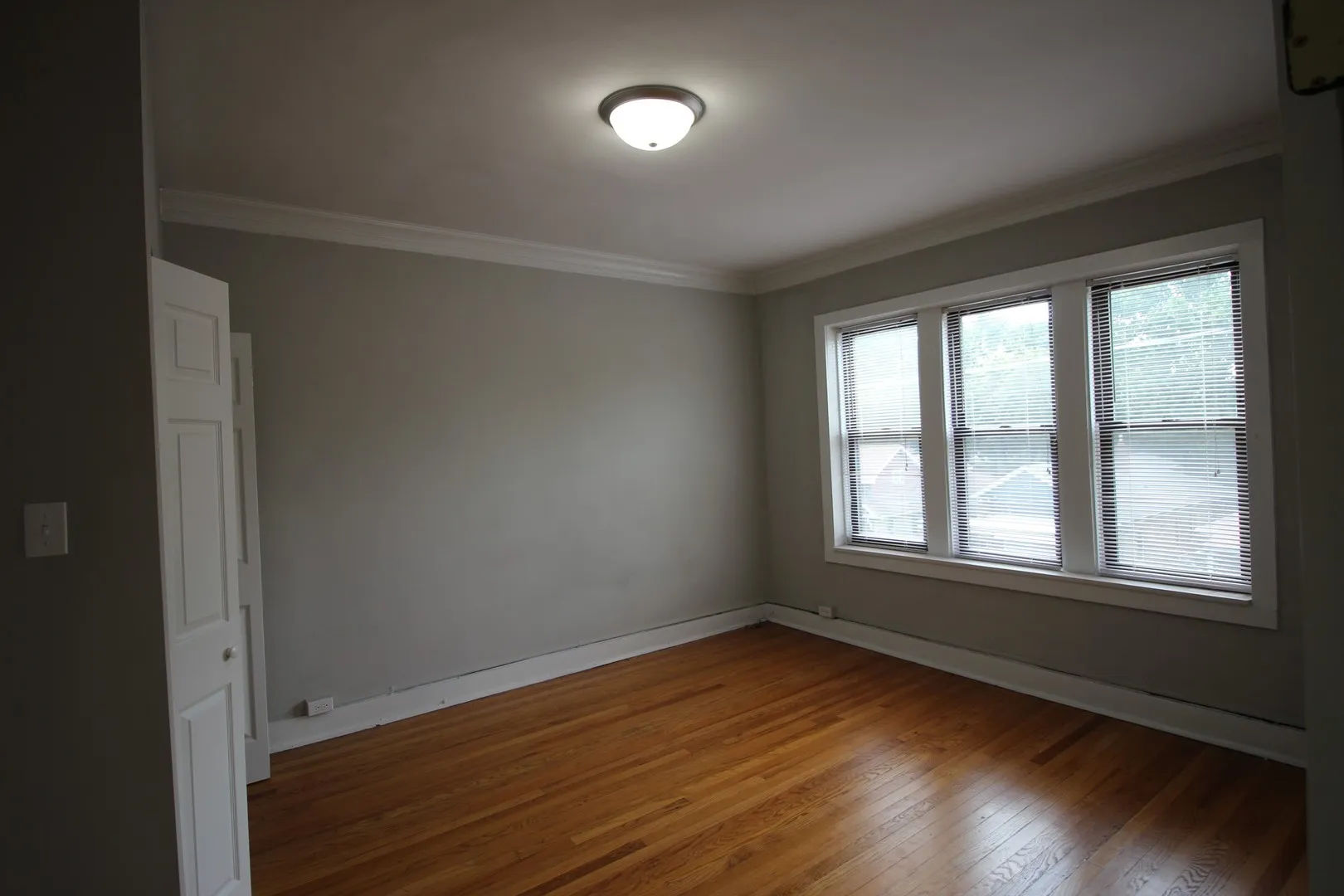4946 N Ridgeway Ave, ,  60625, USA 60625-unit#1R-Chicago-IL