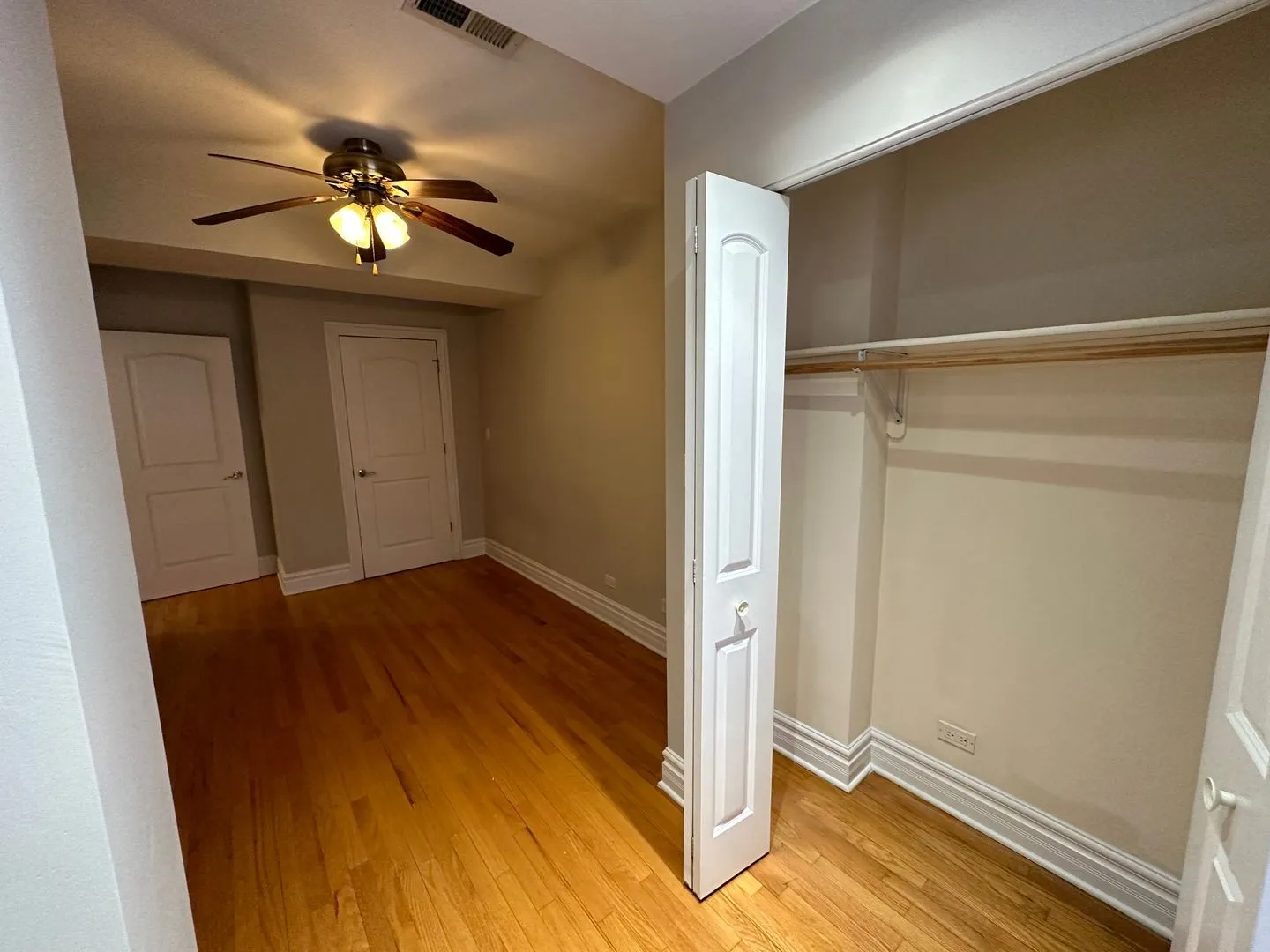 3917 W Altgeld St, ,  60647, USA 60647-unit#AA-Chicago-IL