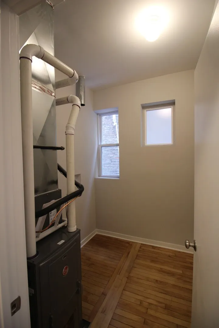 3644 W Diversey Ave, ,  60647, USA 60647-unit#3R-Chicago-IL