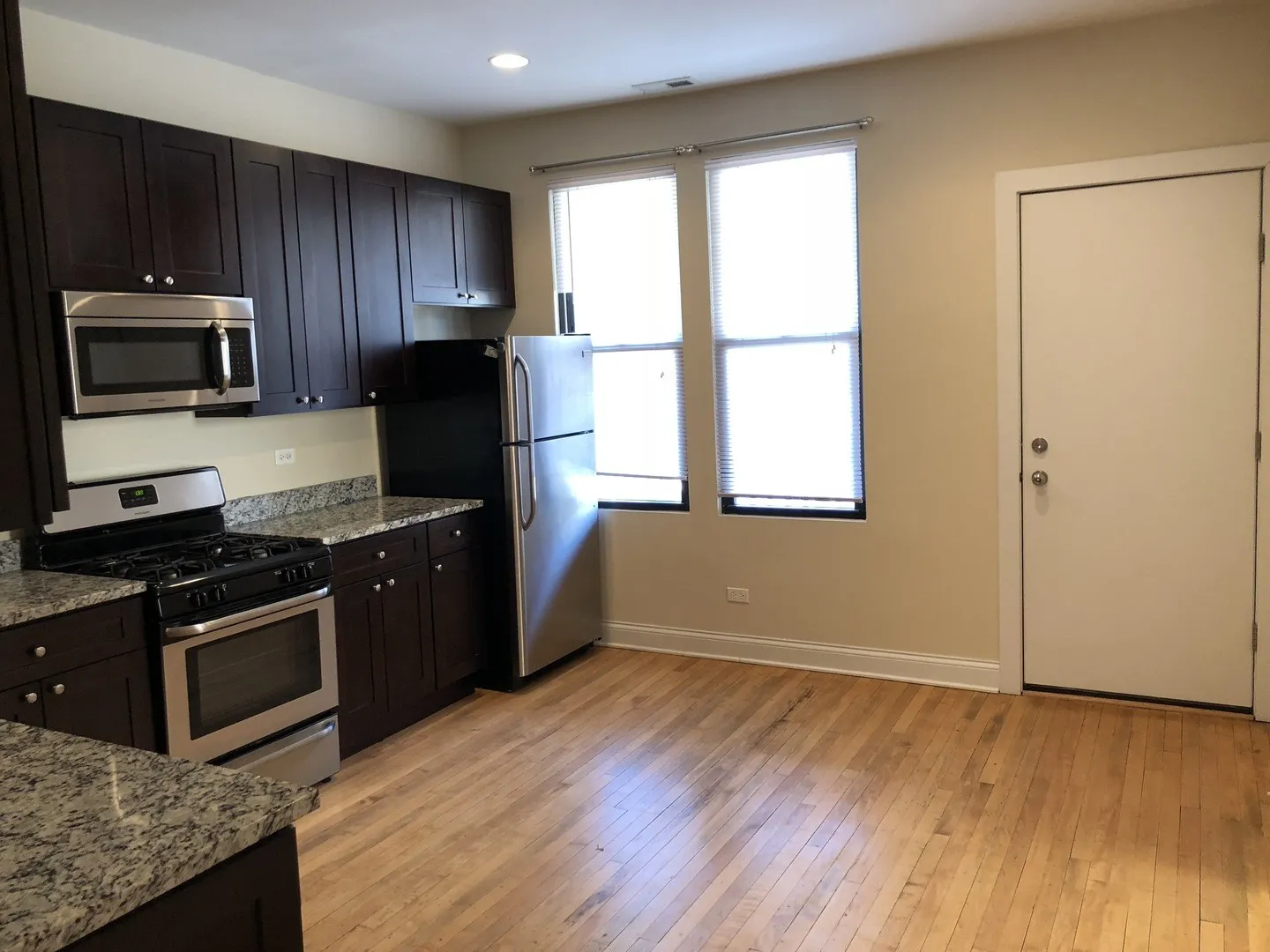 5407 N Ravenswood Ave, , 60640, USA 60640-unit#2R-Chicago-IL