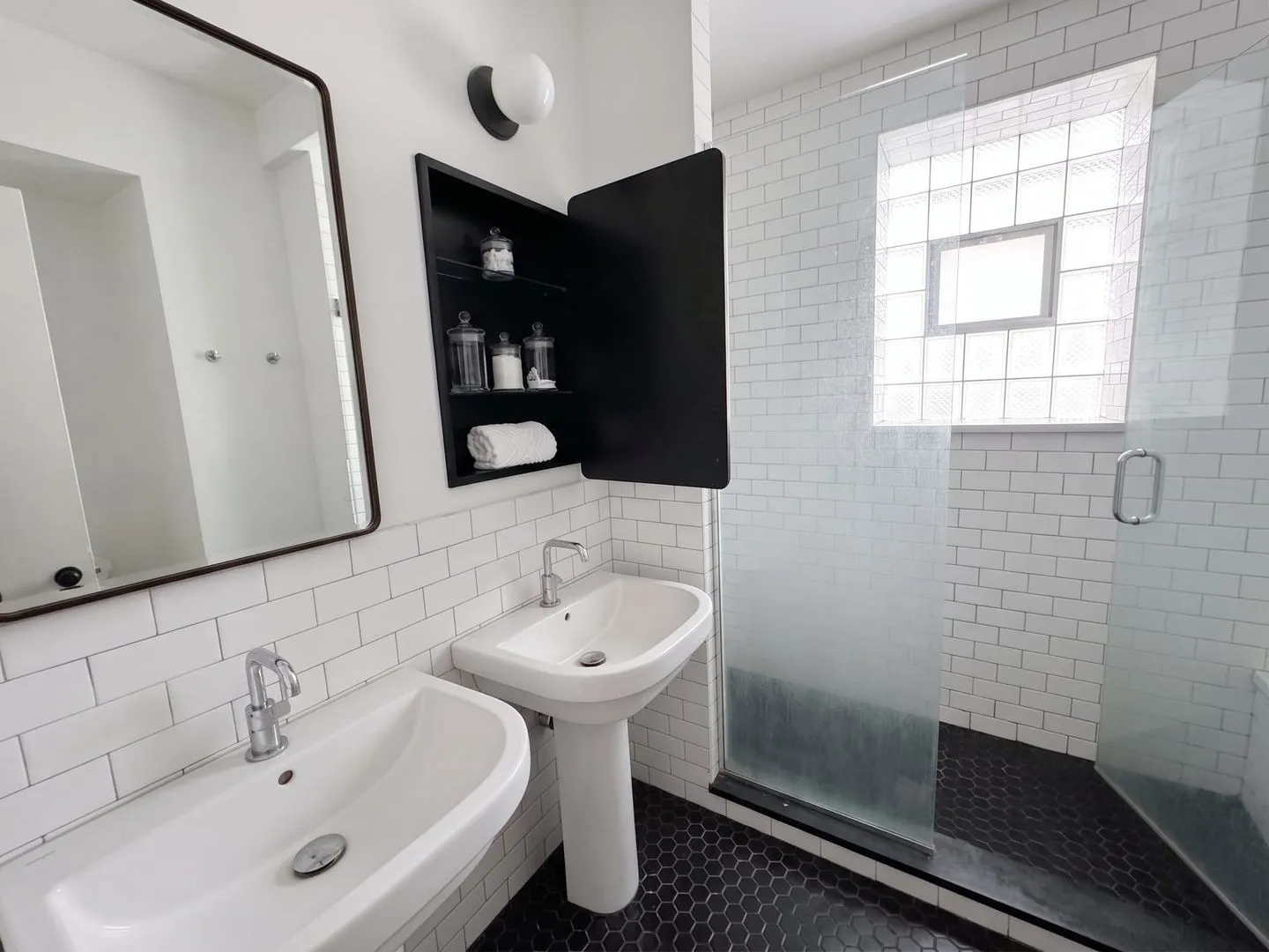 834 W Waveland Ave, , 60613, USA 60613-unit#1-Chicago-IL