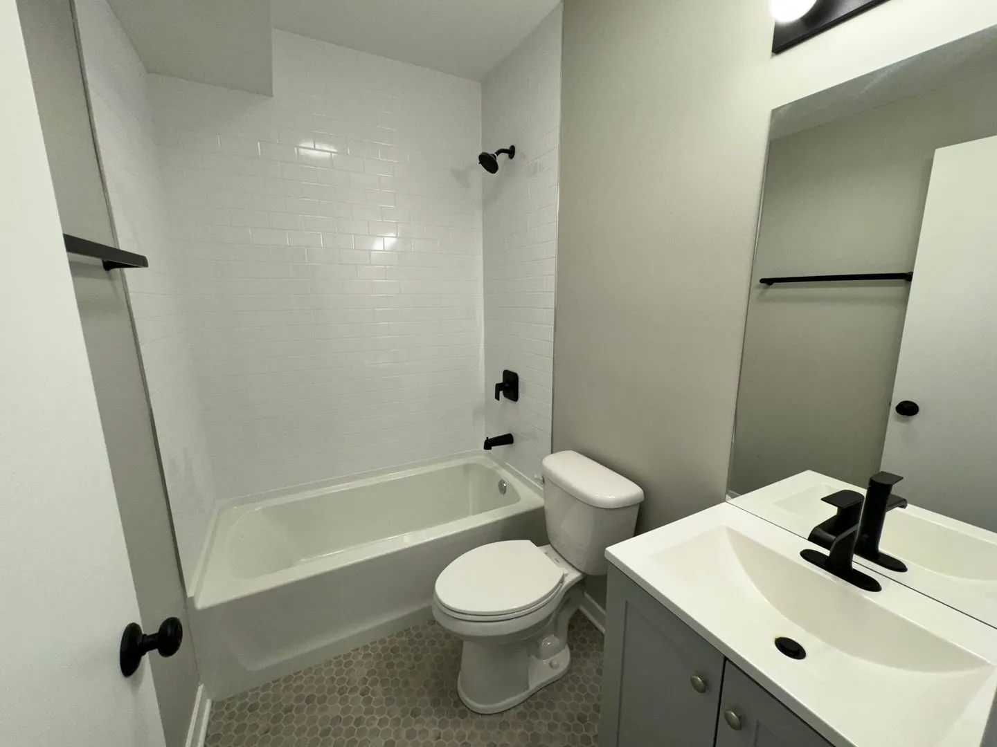 3051 W Leland Ave, , 60625, USA 60625-unit#106-Chicago-IL
