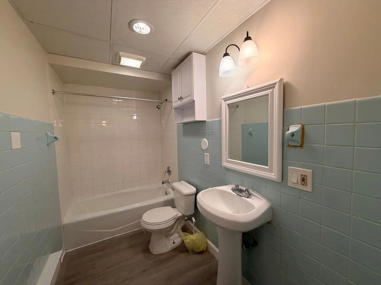 6121 N Fairfield Ave, , 60659, USA 60659-unit#GDN-Chicago-IL