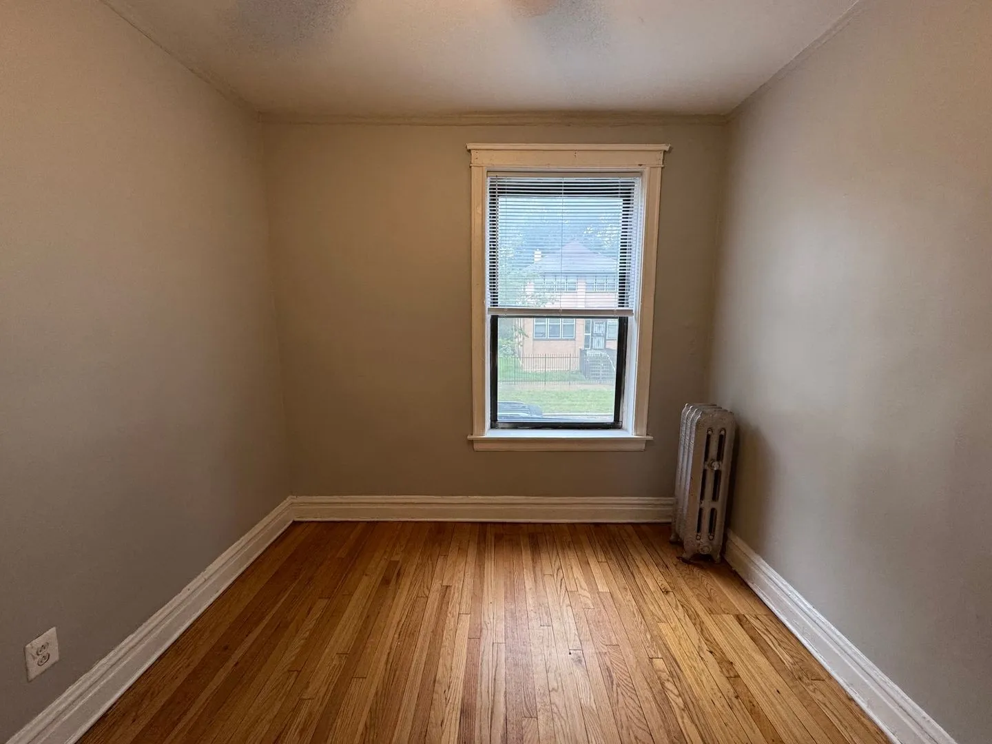 2664 E 77th St, , 60649, USA 60649-unit#3-Chicago-IL