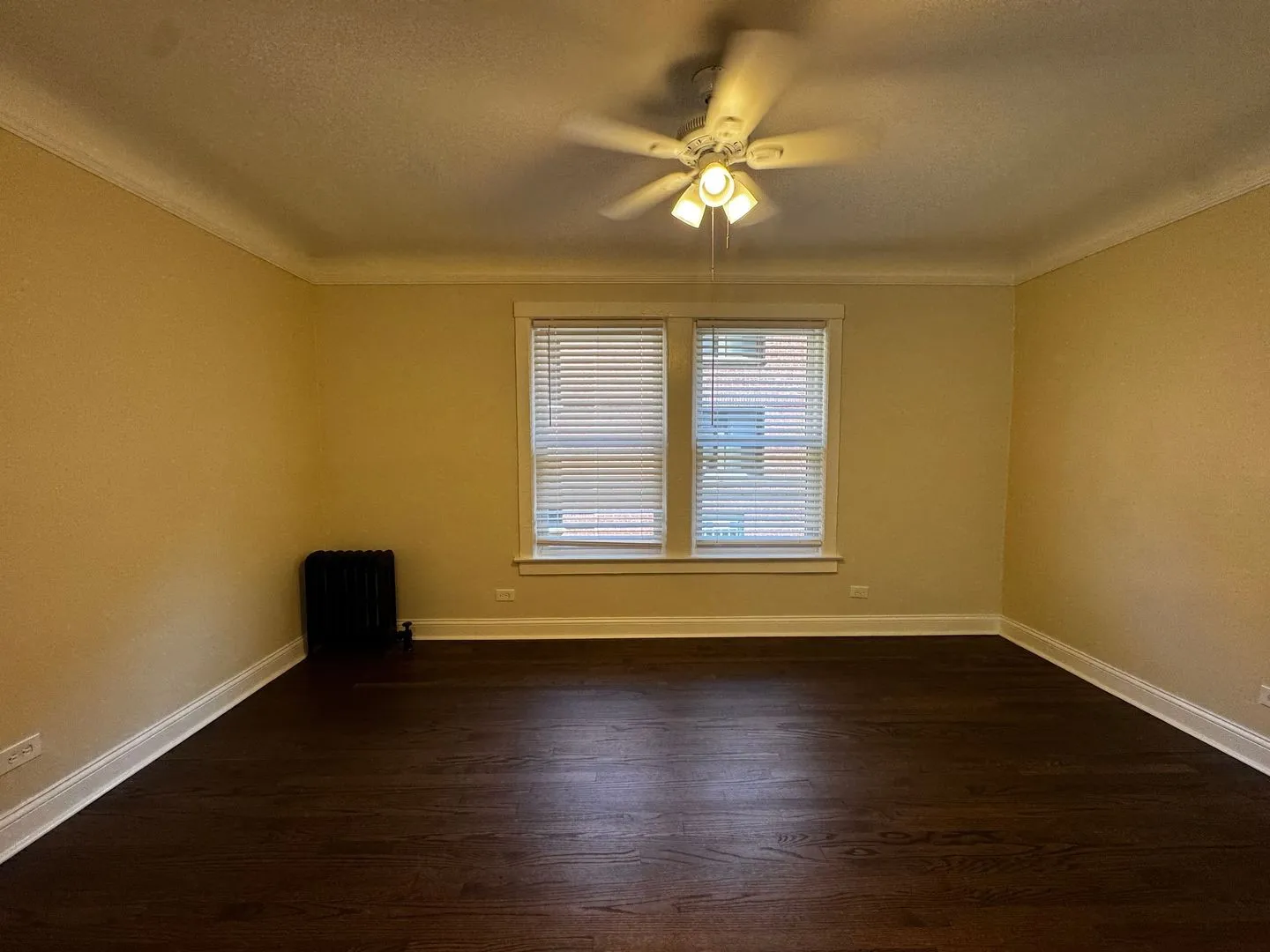 1381 W Greenleaf Ave, , 60626, USA 60626-unit#2S-Chicago-IL