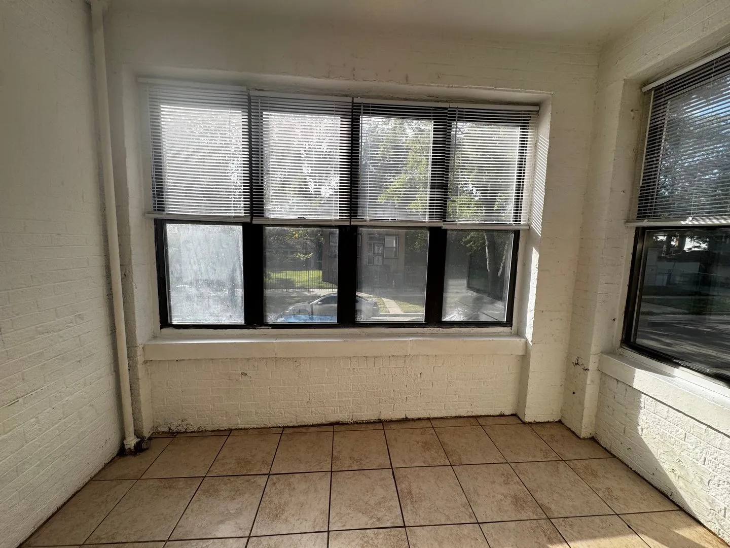 2664 E 77th St, , 60649, USA 60649-unit#3-Chicago-IL