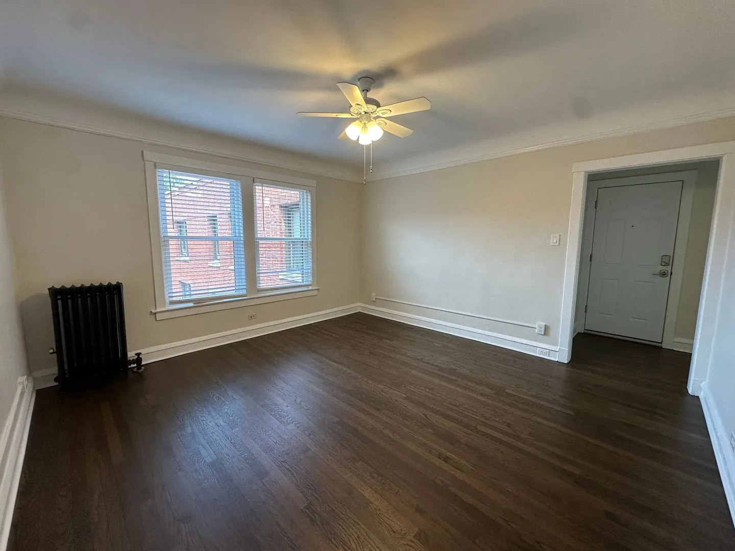 1373 W Greenleaf Ave, , 60626, USA 60626-unit#1S-Chicago-IL