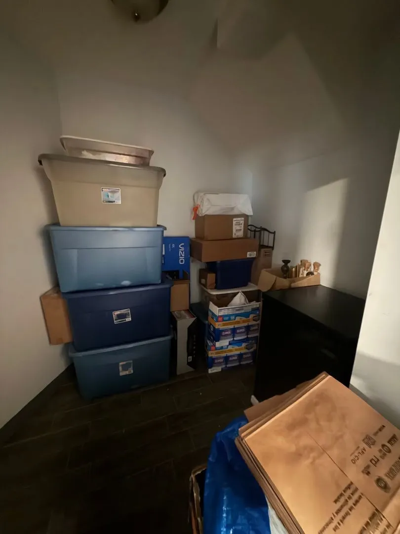 7658 S Marquette Ave, ,  60649, USA 60649-unit#GDN-Chicago-IL