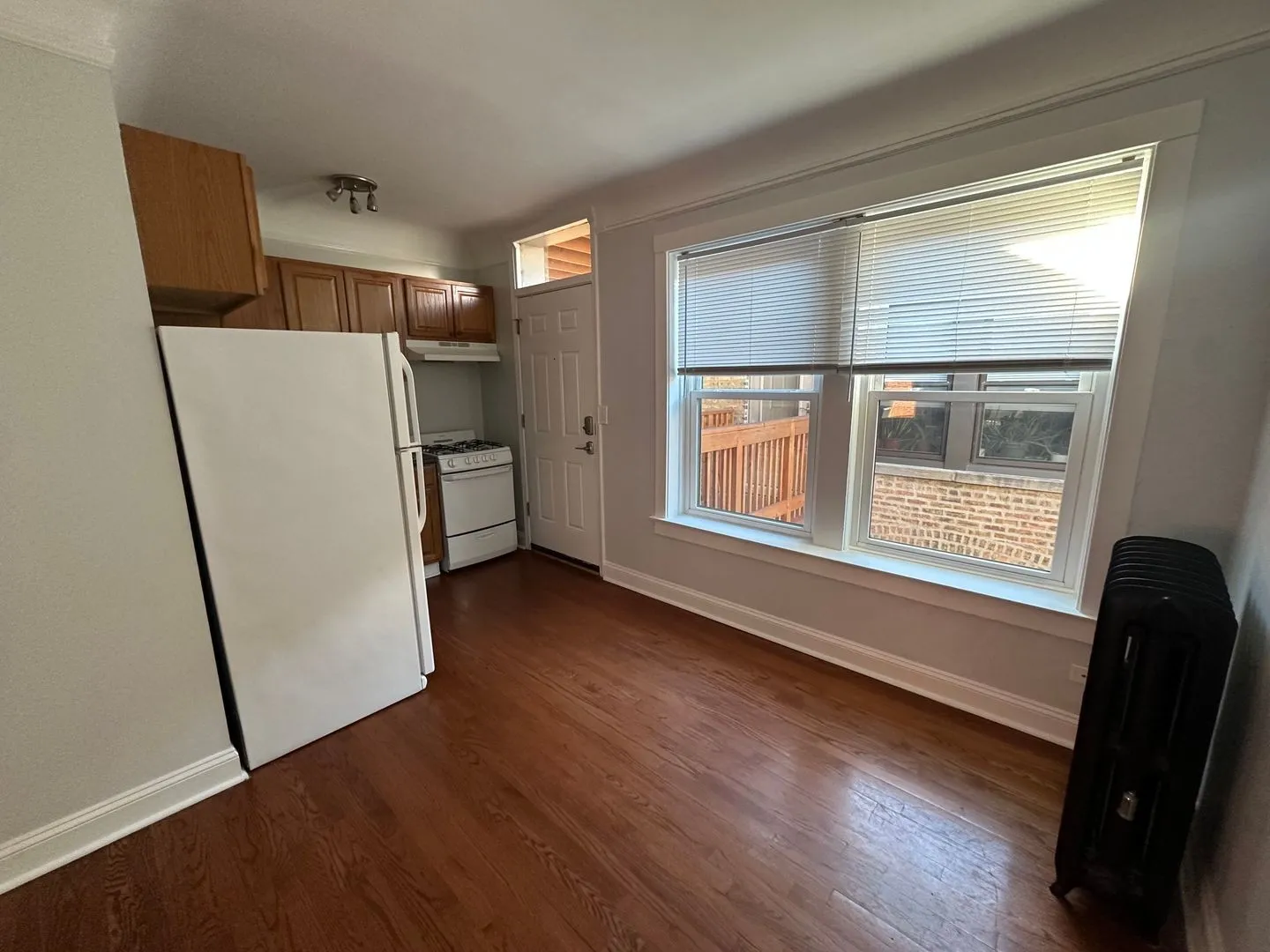 1377 W Greenleaf Ave, , 60626, USA 60626-unit#3N-Chicago-IL