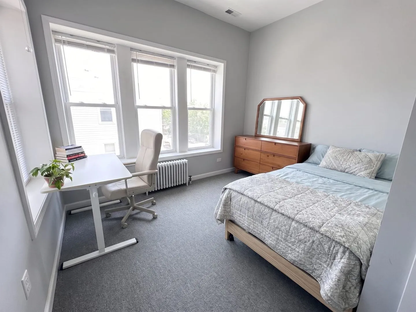 4724 N Bernard St, , 60625, USA 60625-unit#2E-Chicago-IL
