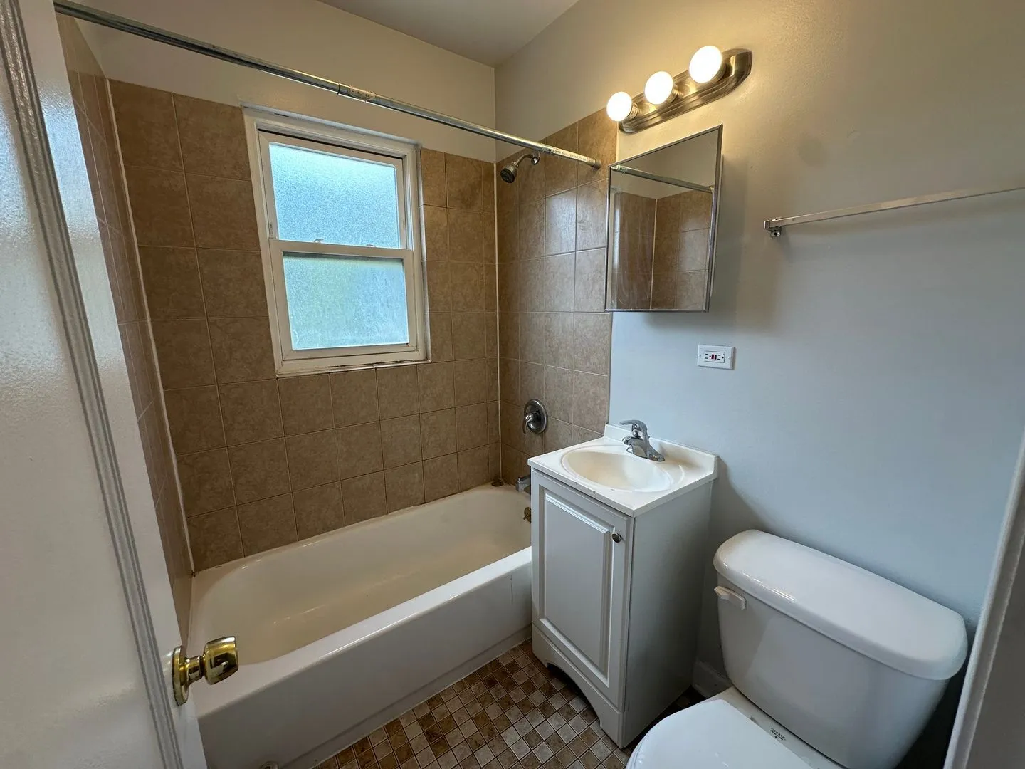 7021 N Glenwood Ave, , 60626, USA 60626-unit#3S-Chicago-IL