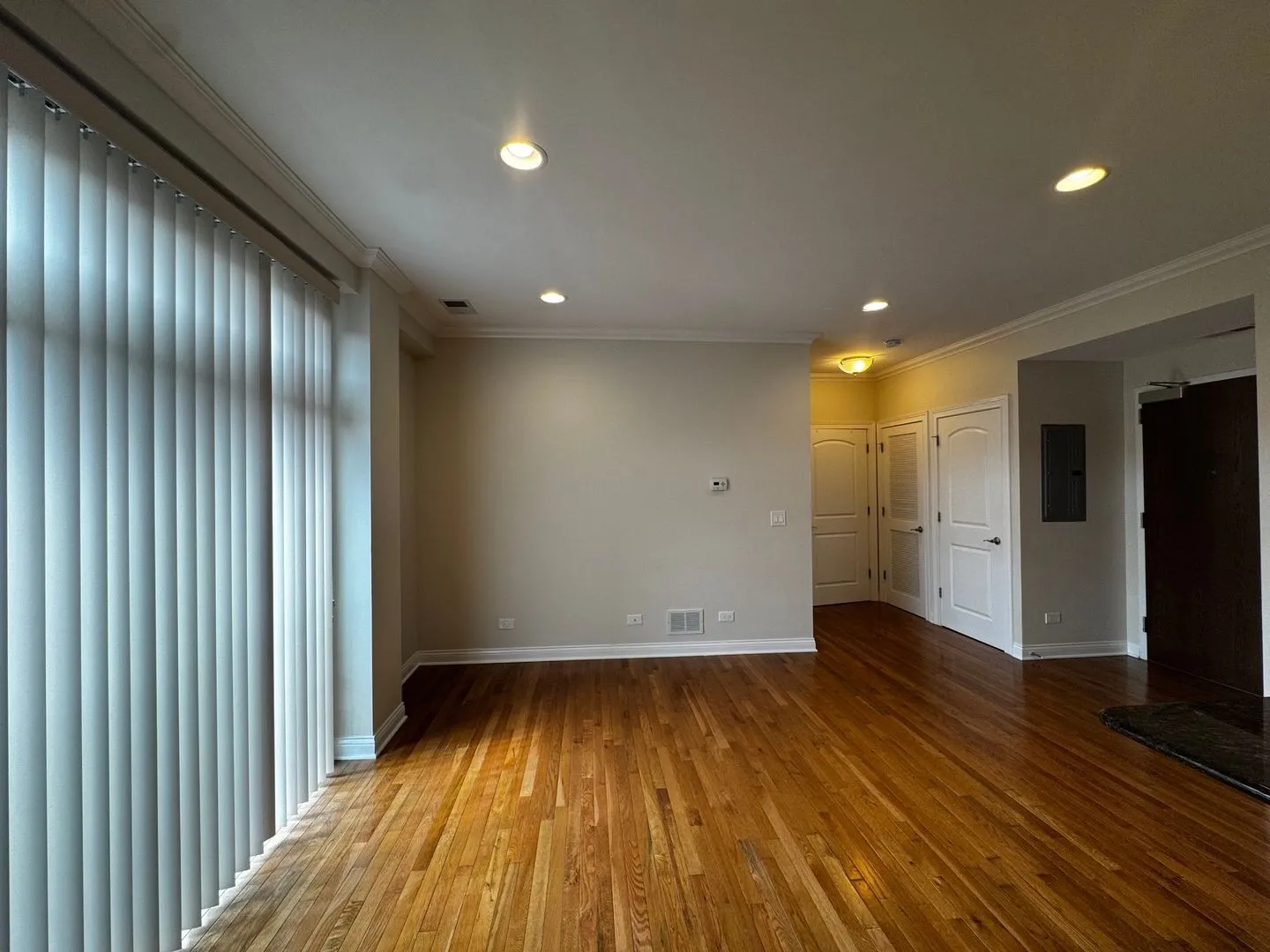 1334 W Morse Ave, , 60626, USA 60626-unit#202-Chicago-IL