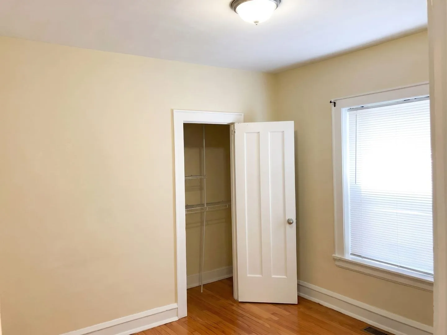 4029 N Monticello Ave, ,  60618, USA 60618-unit#2W-Chicago-IL