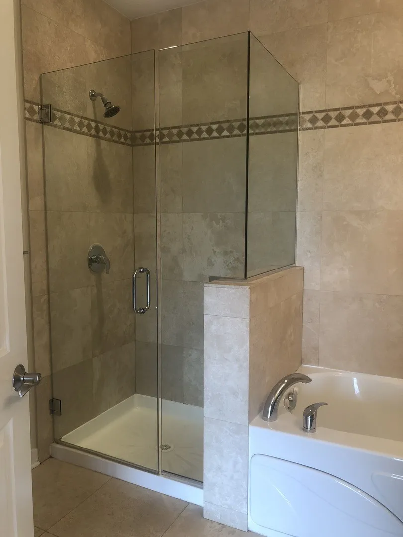 6957 N Greenview Ave, , 60626, USA 60626-unit#6A-Chicago-IL