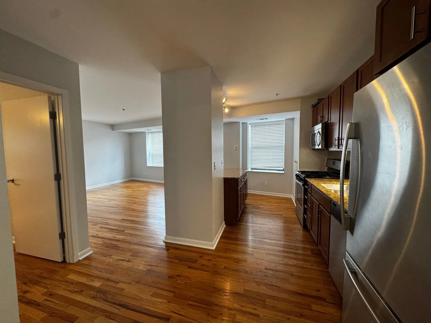 1337 W Fargo Ave, ,  60626, USA 60626-unit#403-Chicago-IL