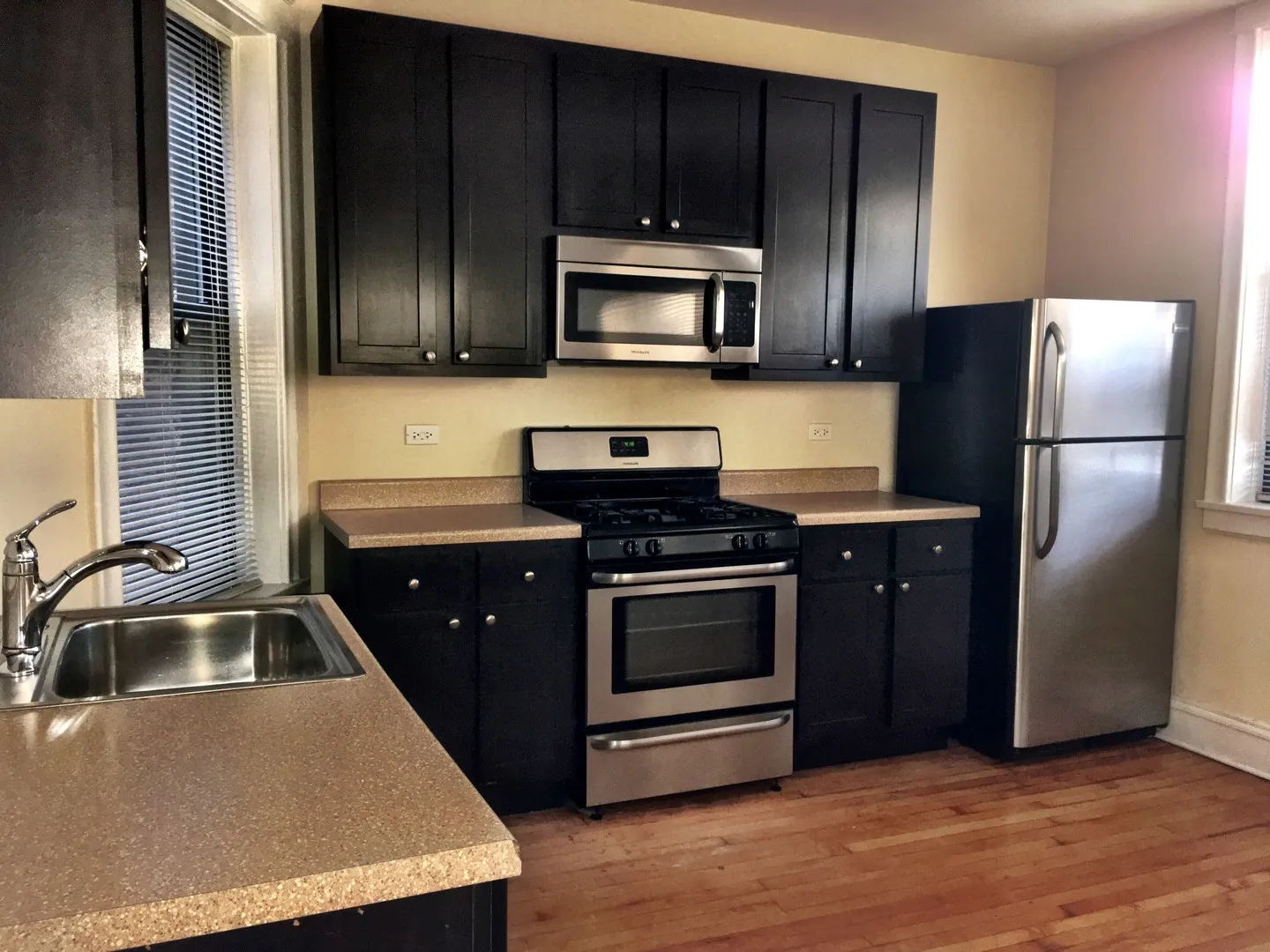 4132 N Pulaski Rd, ,  60641, USA 60641-unit#3N-Chicago-IL