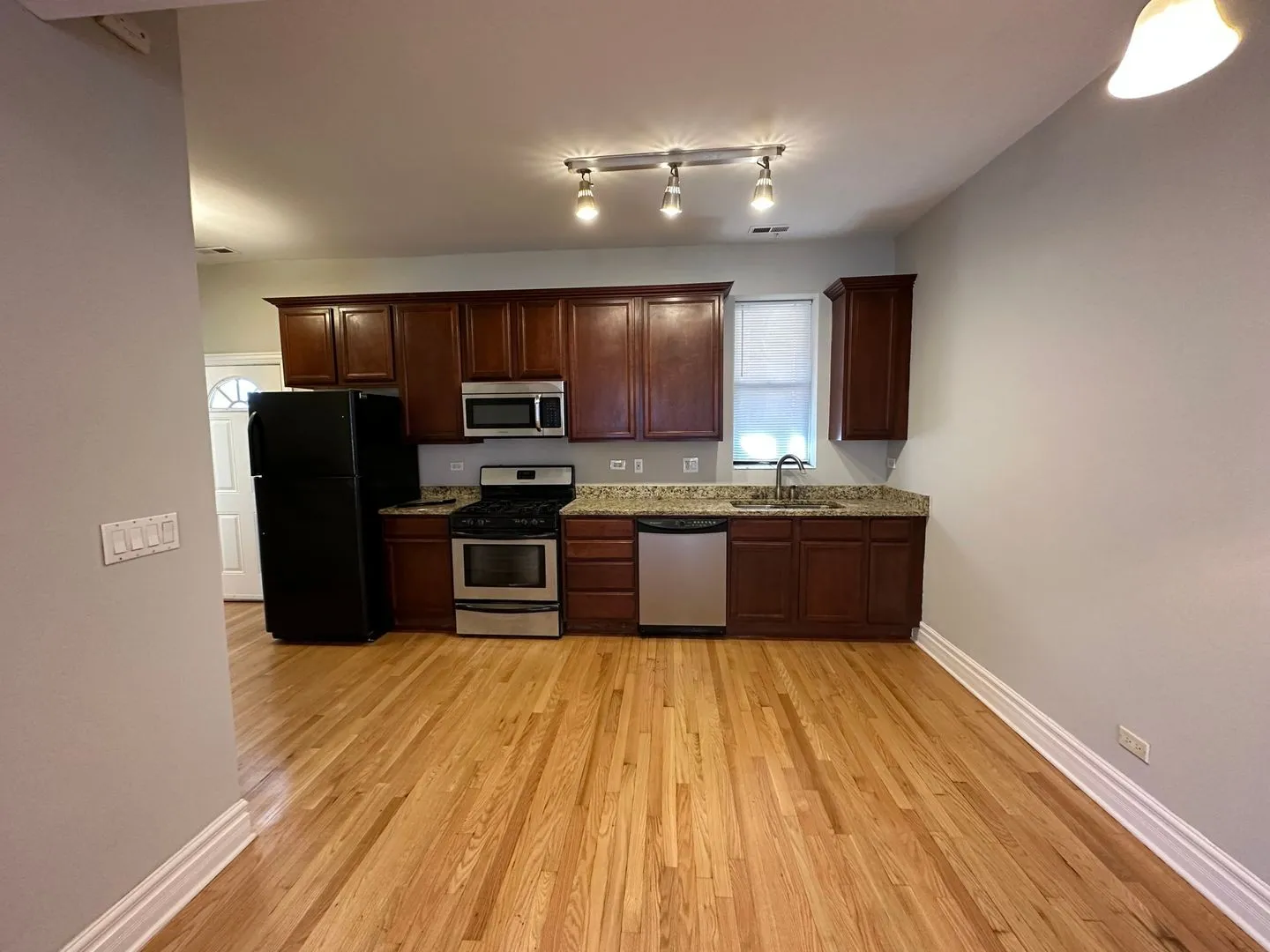 3915 W Altgeld St, ,  60647, USA 60647-unit#2-Chicago-IL