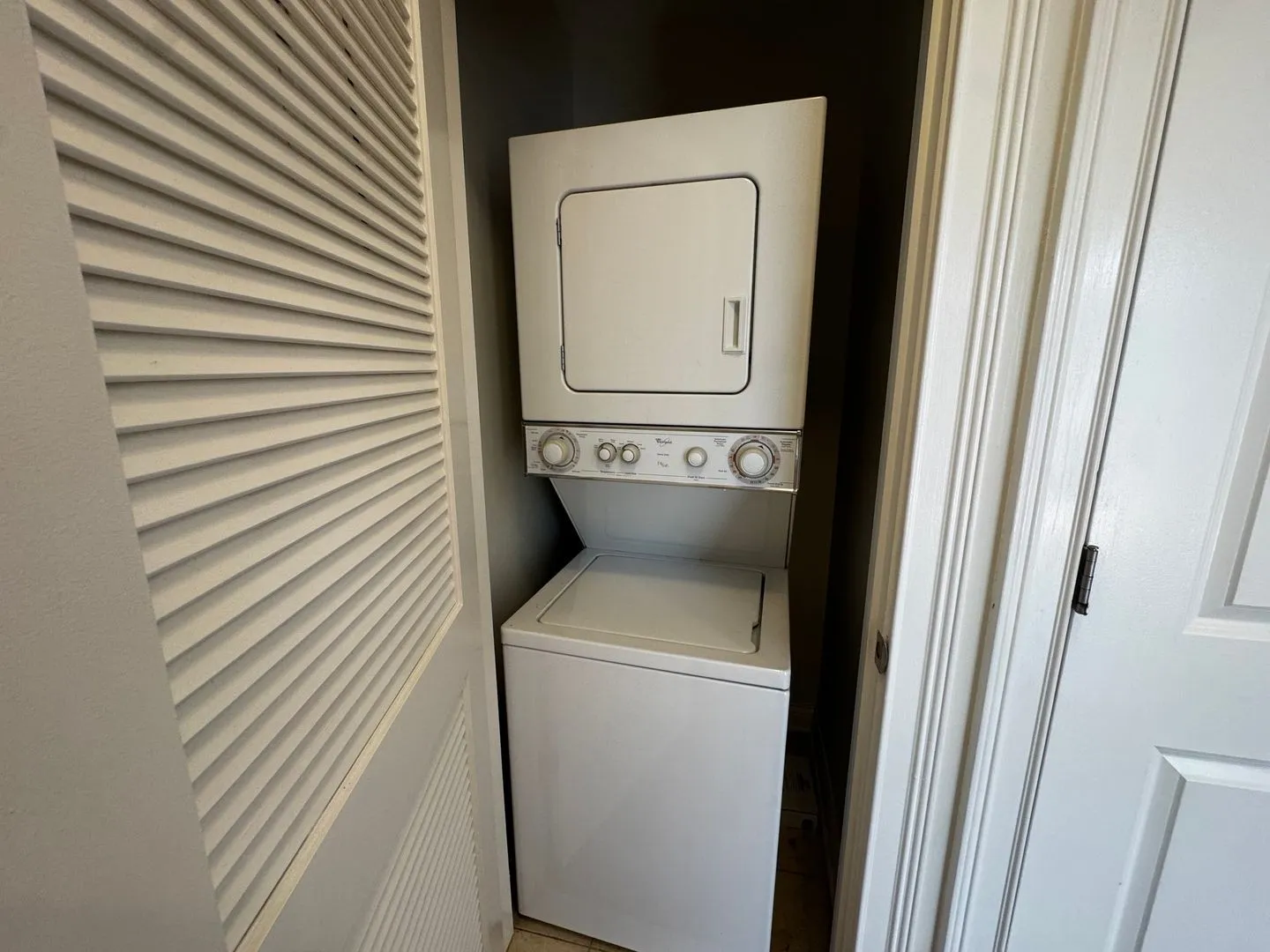 1334 W Morse Ave, , 60626, USA 60626-unit#202-Chicago-IL