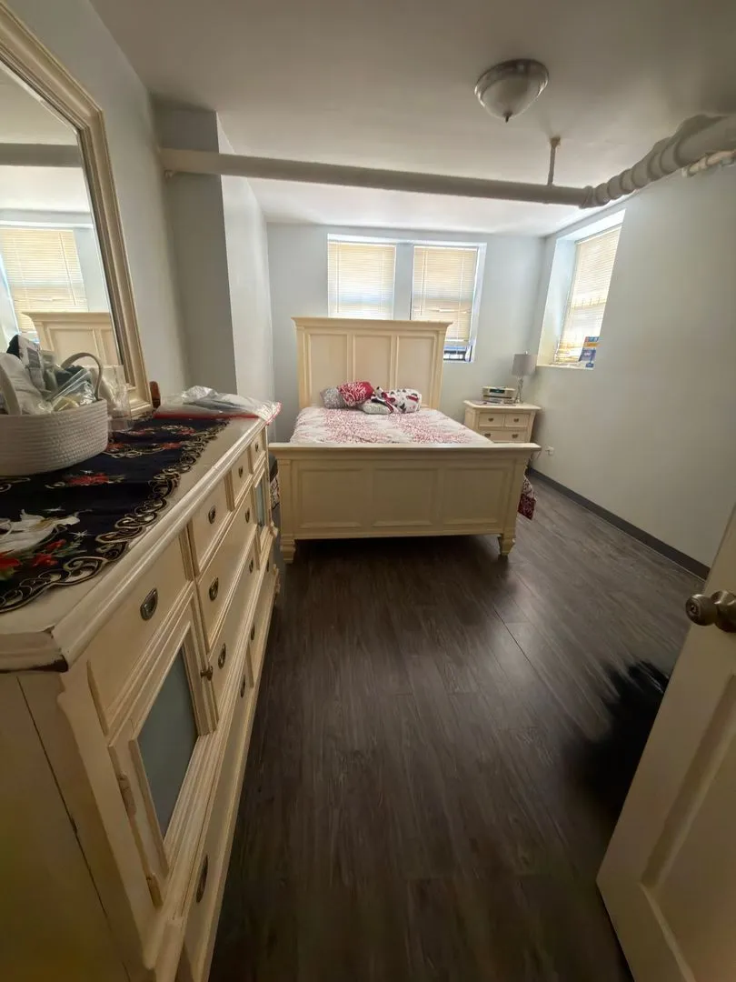 7658 S Marquette Ave, ,  60649, USA 60649-unit#GDN-Chicago-IL