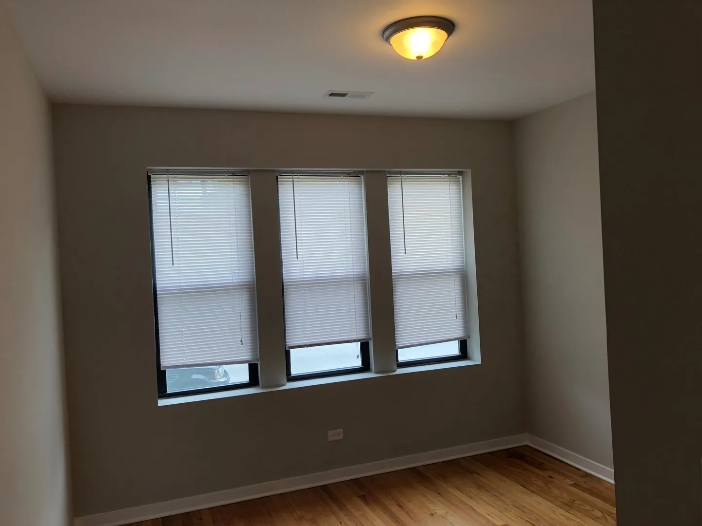 2440 W North Shore Ave, ,  60645, USA 60645-unit#1E-Chicago-IL