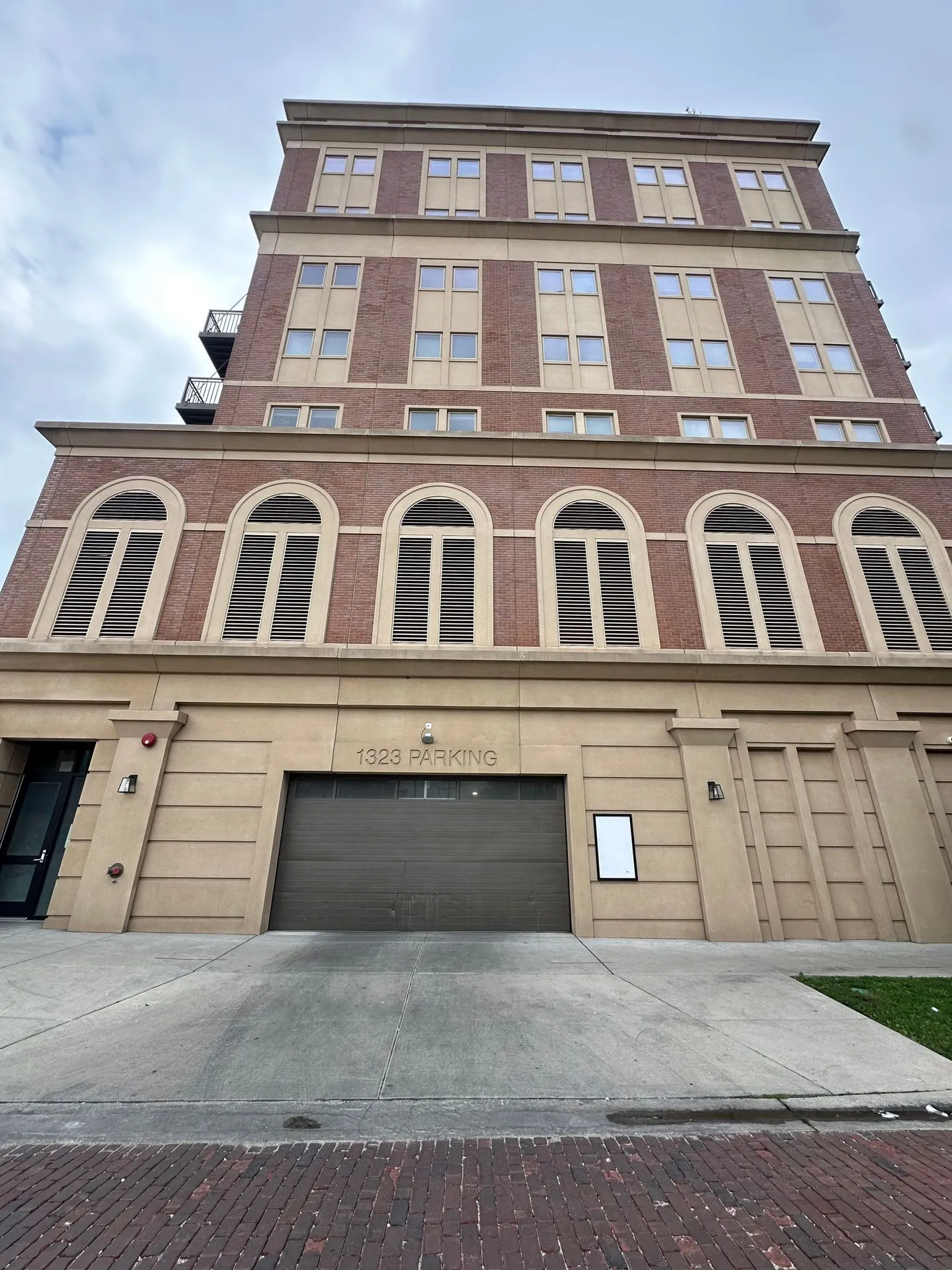 1323 W Morse Ave, ,  60626, USA 60626-unit#802-Chicago-IL