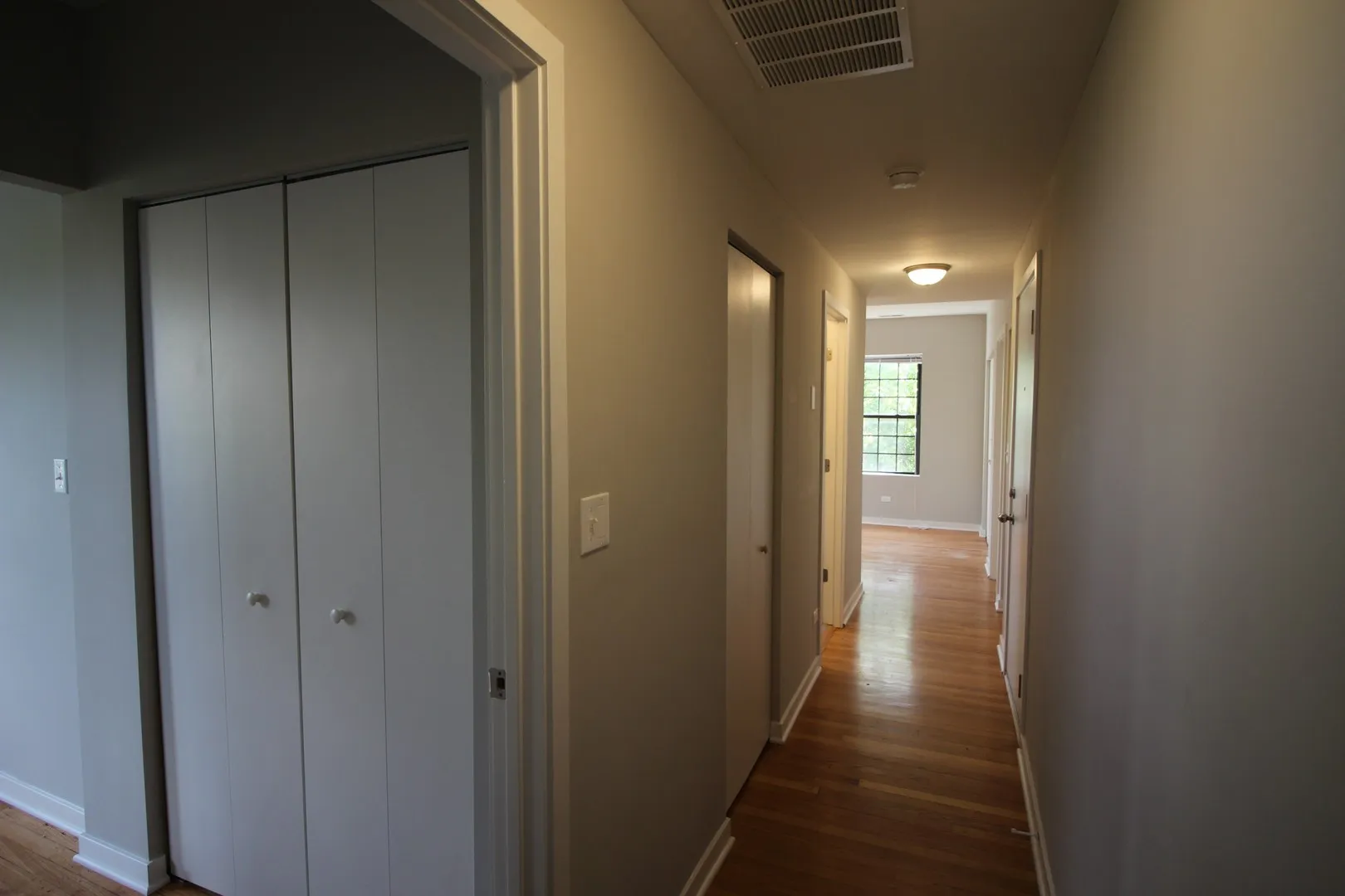 3102 W Sunnyside Ave, ,  60625, USA 60625-unit#3-Chicago-IL