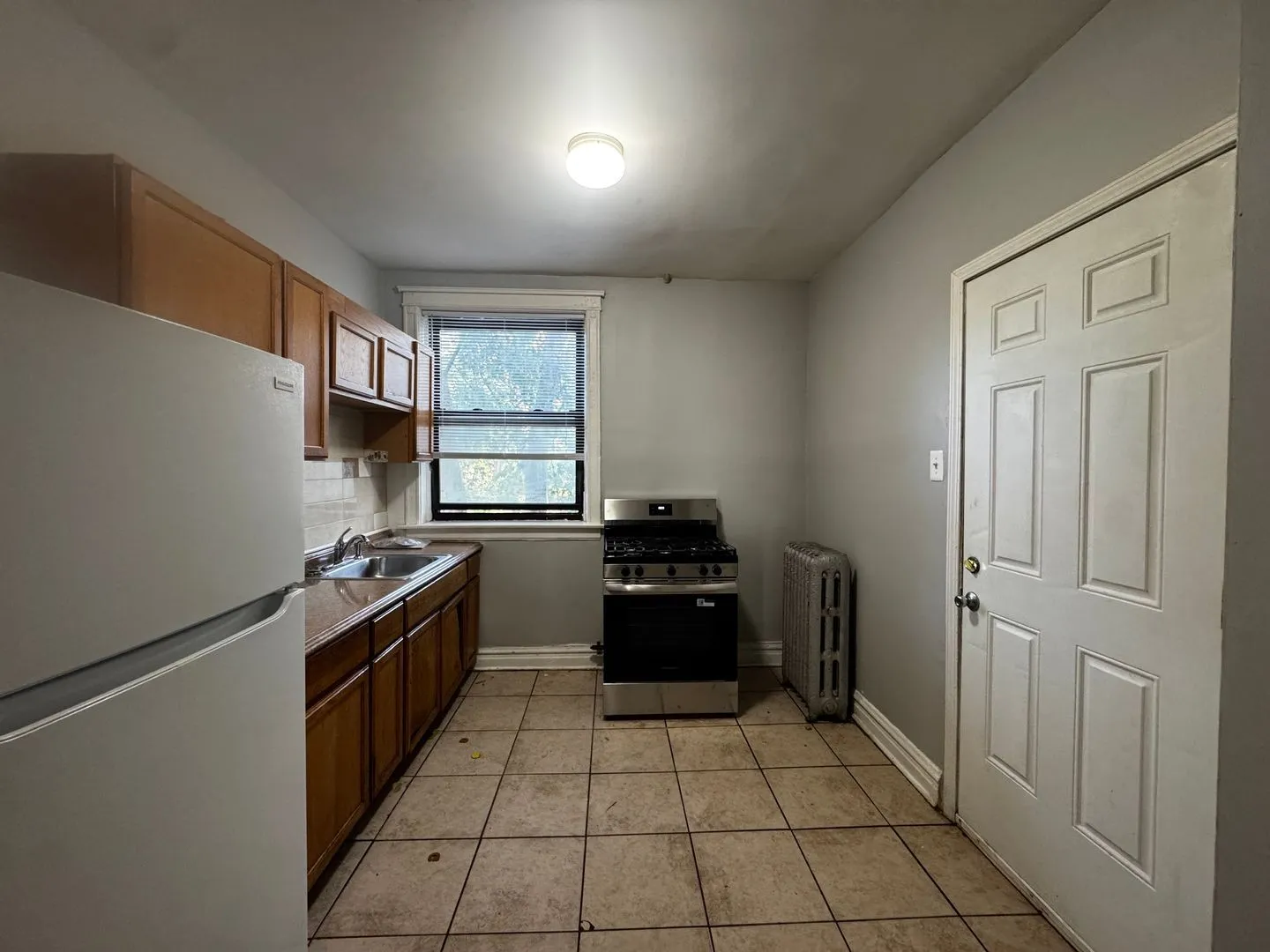 2664 E 77th St, , 60649, USA 60649-unit#3-Chicago-IL