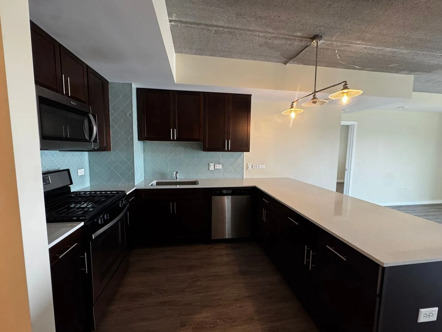 1323 W Morse Ave, , 60626, USA 60626-unit#708-Chicago-IL