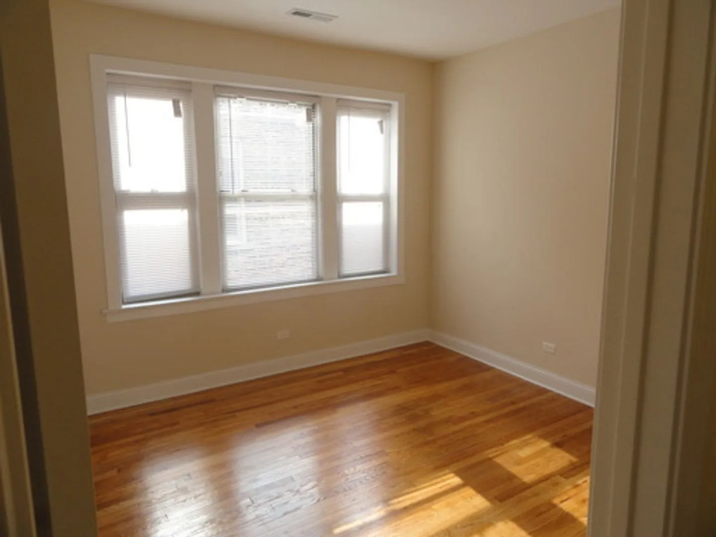 4850 N Drake Ave, ,  60625, USA 60625-unit#3-Chicago-IL