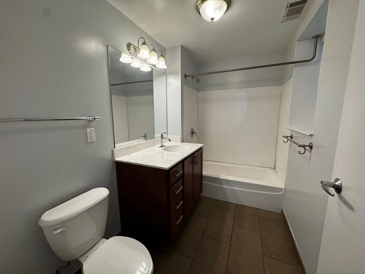 1337 W Fargo Ave, , 60626, USA 60626-unit#1303-Chicago-IL