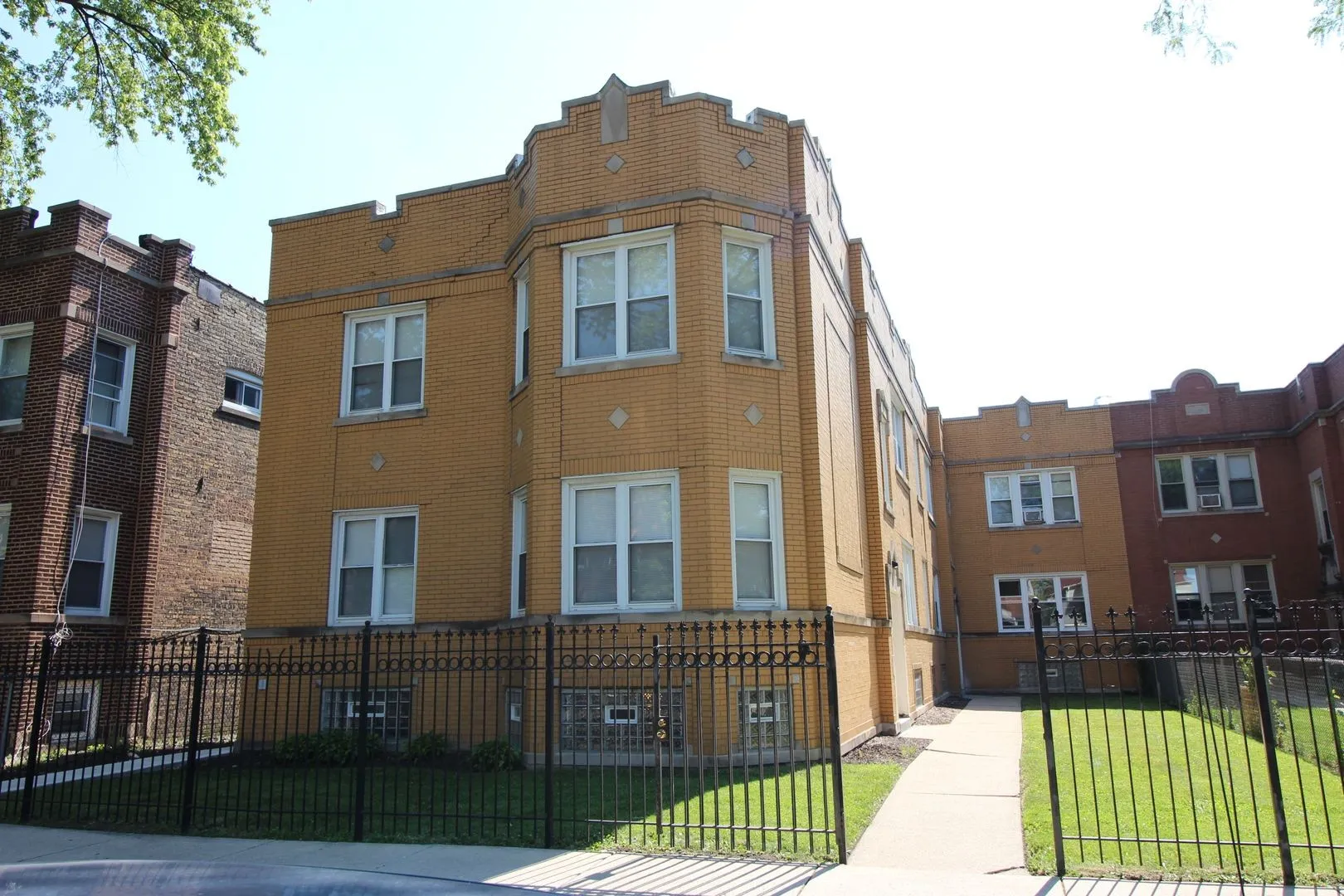 2425 N Tripp Ave, , 60639, USA 60639-unit#1-Chicago-IL