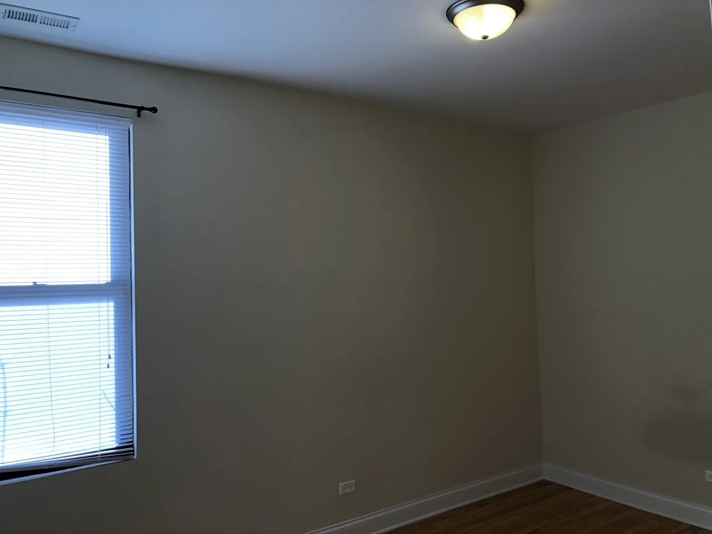 5407 N Ravenswood Ave, , 60640, USA 60640-unit#2R-Chicago-IL