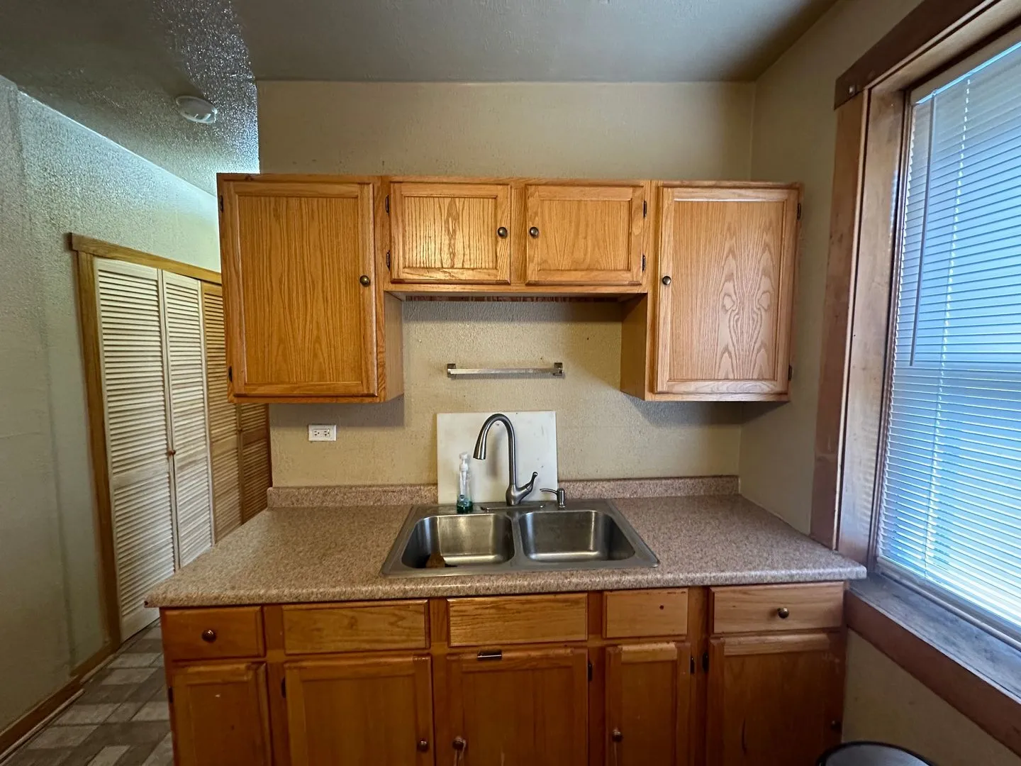 5438 W Potomac Ave, ,  60651, USA 60651-unit#1W-Chicago-IL