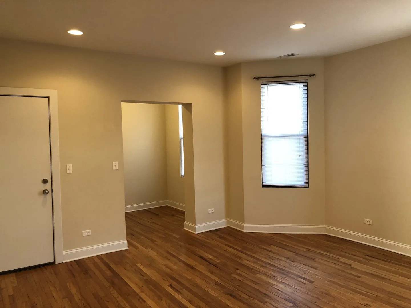 5407 N Ravenswood Ave, , 60640, USA 60640-unit#2R-Chicago-IL