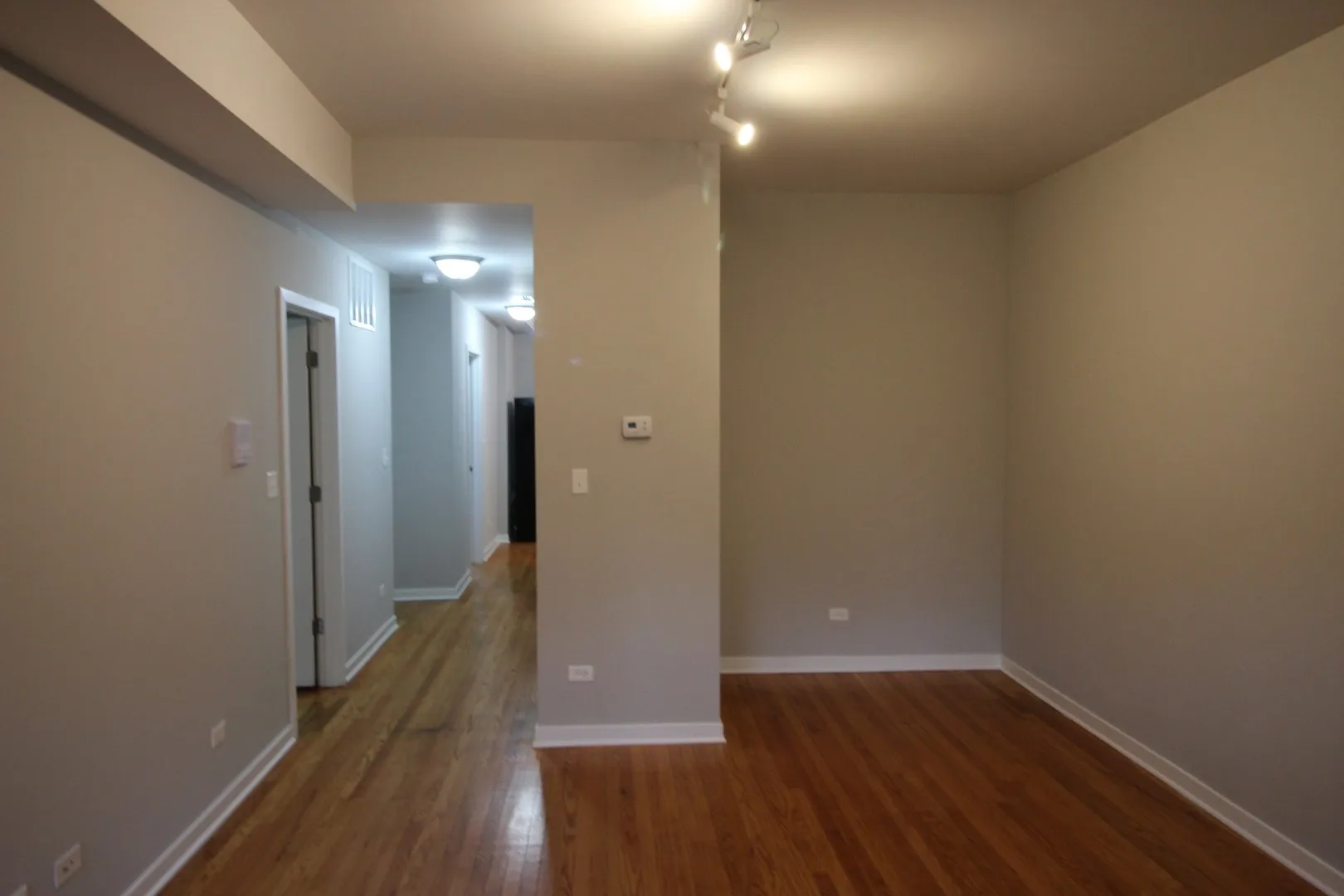 2321 W Arthur Ave, ,  60645, USA 60645-unit#3-Chicago-IL