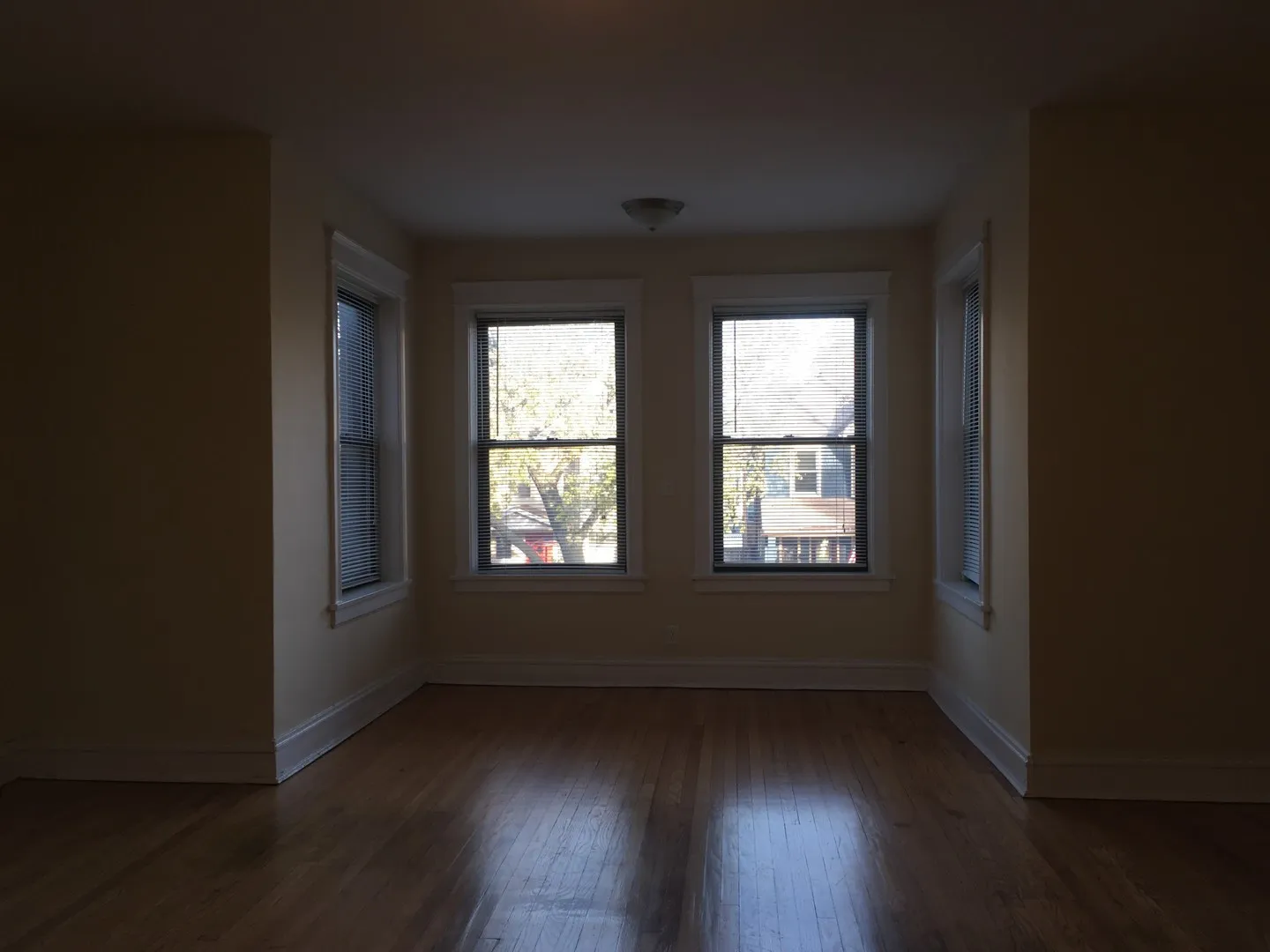 4132 N Pulaski Rd, ,  60641, USA 60641-unit#3N-Chicago-IL