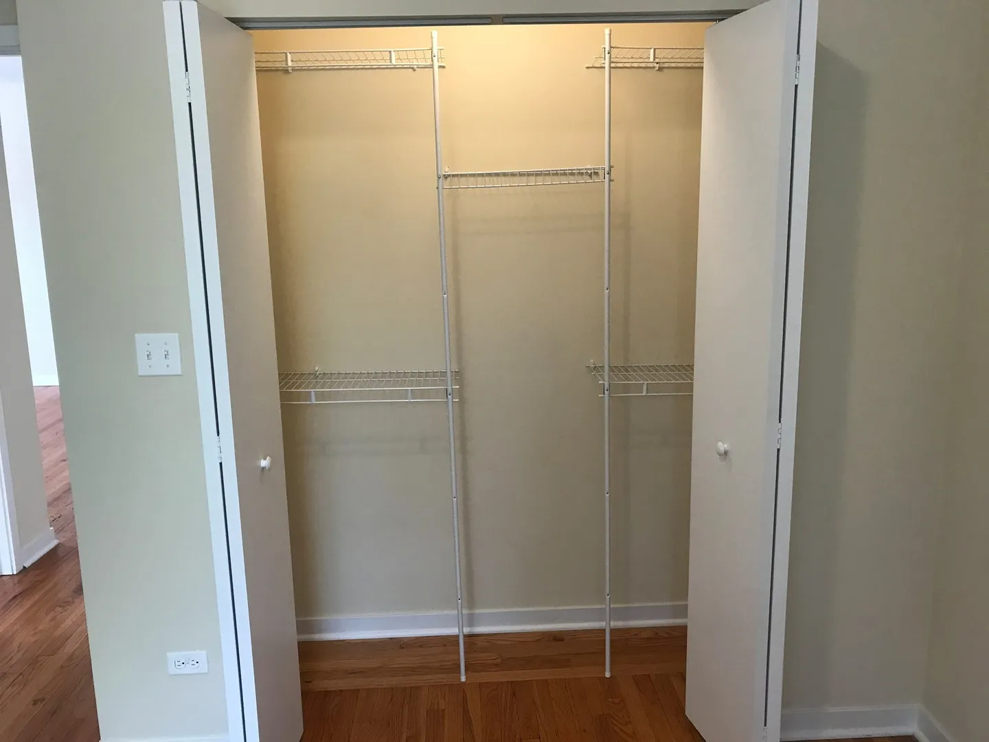 6603 N Campbell Ave, ,  60645, USA 60645-unit#3-Chicago-IL