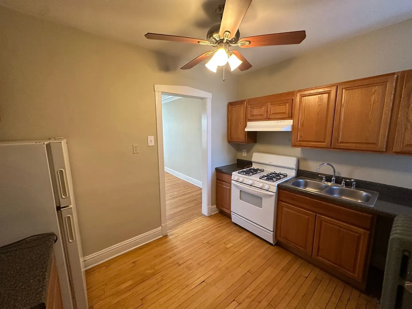 7014 N Sheridan Rd, , 60626, USA 60626-unit#3A-Chicago-IL