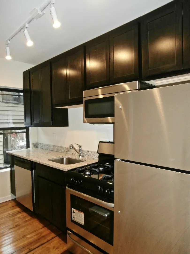 4746 N Sacramento Ave, , 60625, USA 60625-unit#3W-Chicago-IL