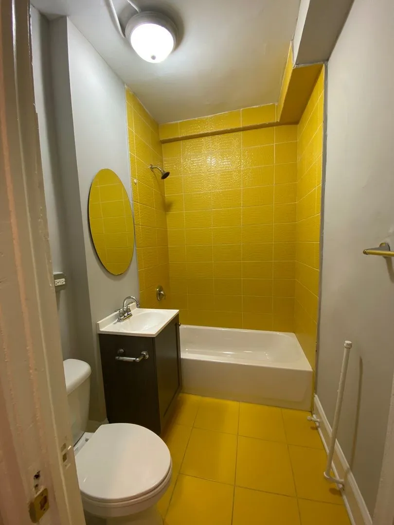 1204 W Granville Ave, ,  60660, USA 60660-unit#331-Chicago-IL