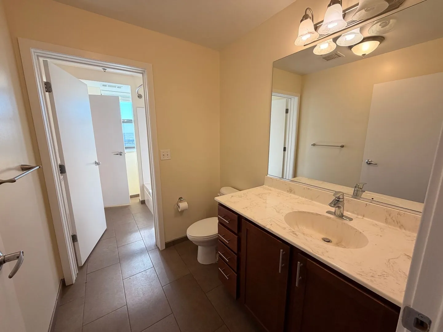 1337 W Fargo Ave, ,  60626, USA 60626-unit#1301-Chicago-IL