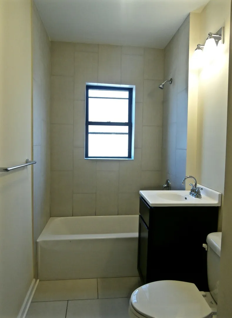 3001 W Lawrence Ave, , 60625, USA 60625-unit#3E-Chicago-IL