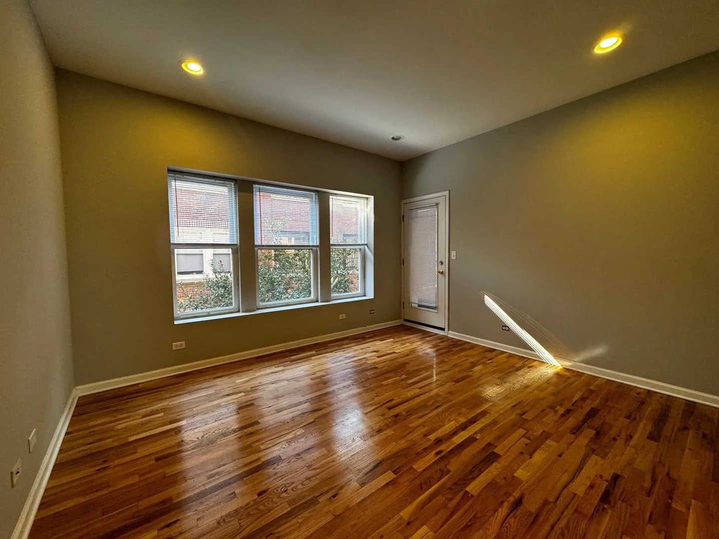 4724 N Bernard St, ,  60625, USA 60625-unit#2W-Chicago-IL