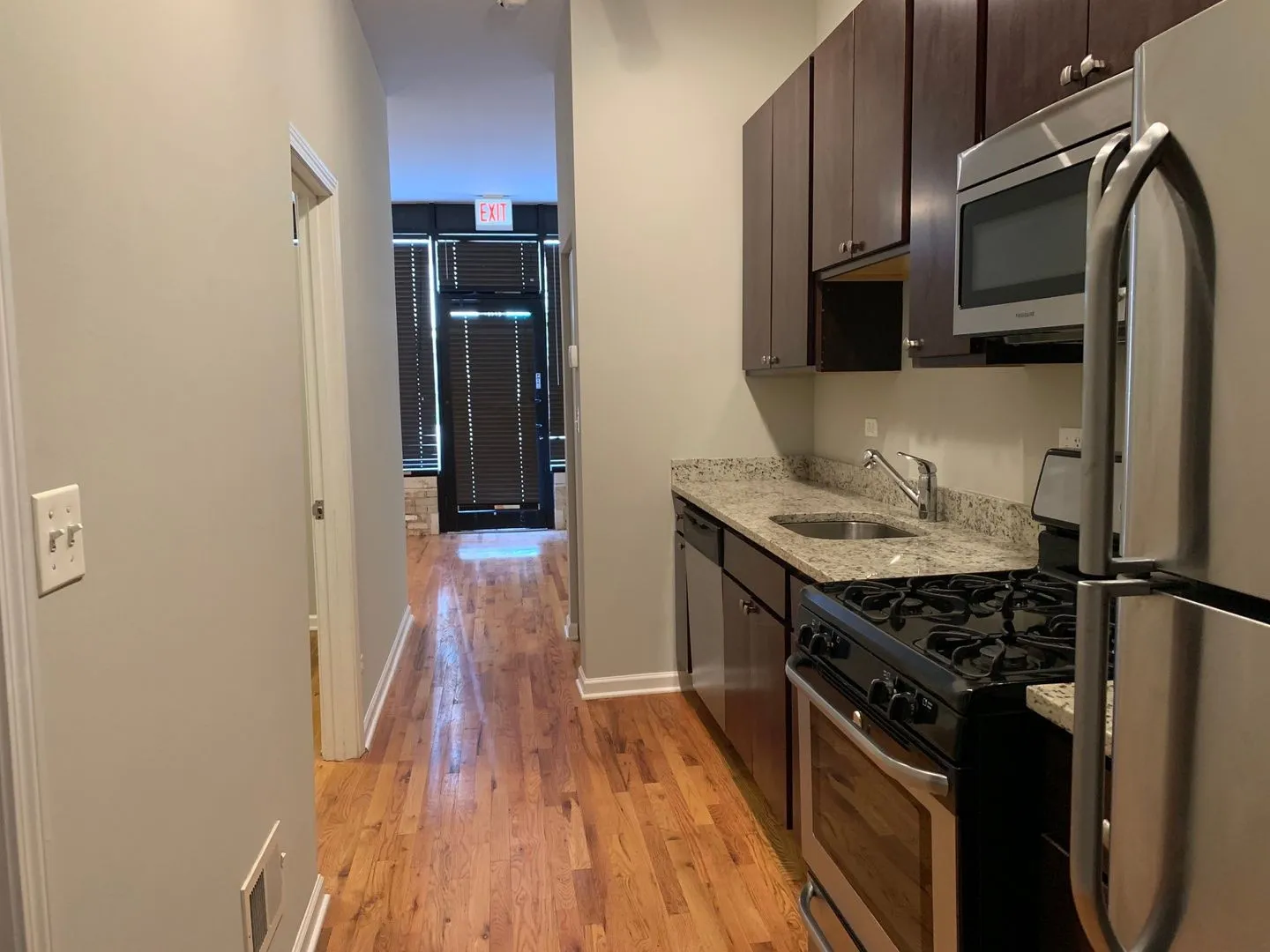 3007 W Lawrence Ave, , 60625, USA 60625-unit#STORE-Chicago-IL