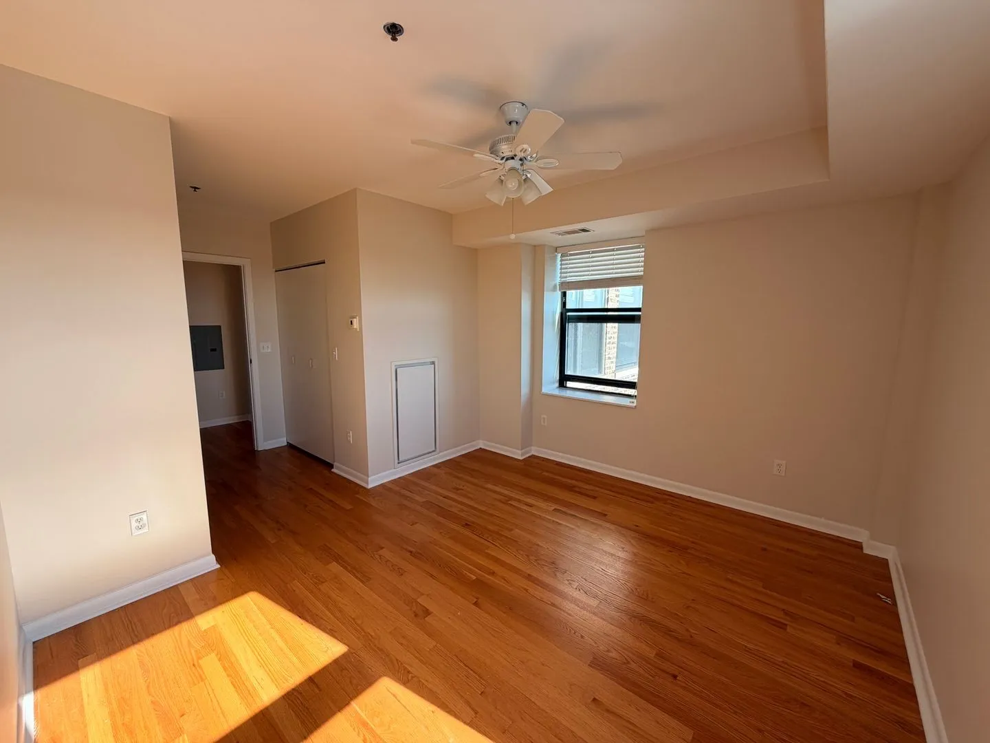 1337 W Fargo Ave, ,  60626, USA 60626-unit#1301-Chicago-IL