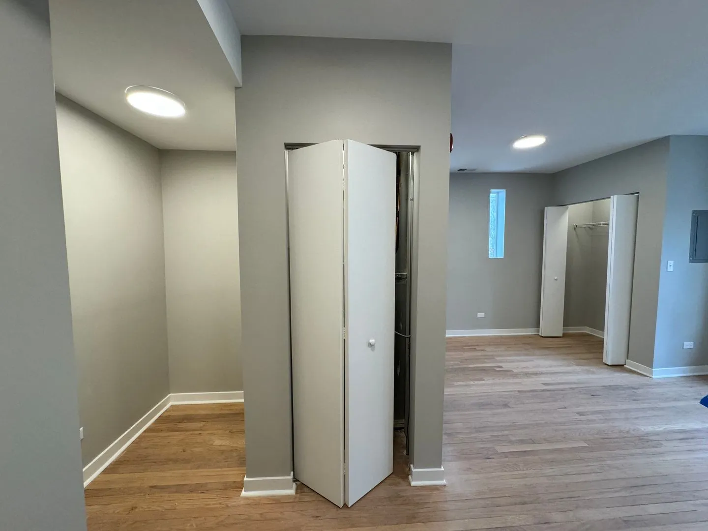 3055 W Leland Ave, ,  60625, USA 60625-unit#109-Chicago-IL